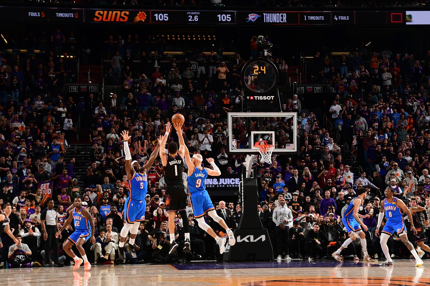 太阳目前22胜15负西部第7！布克2K能力值升至93